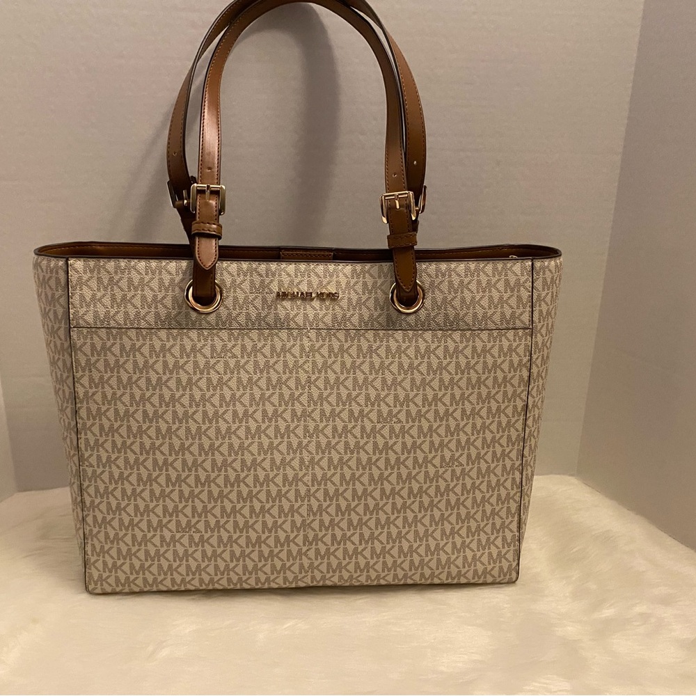 Michael Kors Jet Set Multifunction Commuter Tote - Shoulder Bag - NWT